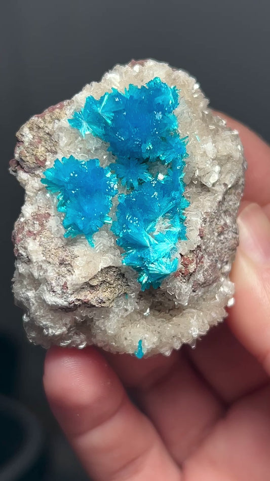 CAVANSITE ON STILBITE