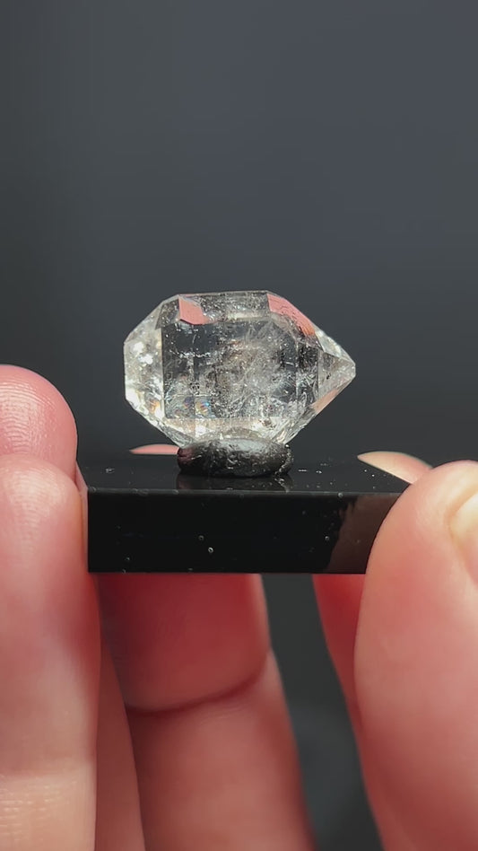 HERKIMER DIAMOND QUARTZ TABBY WITH INTERNAL PHANTOM OF INCLUDED HERKIMER